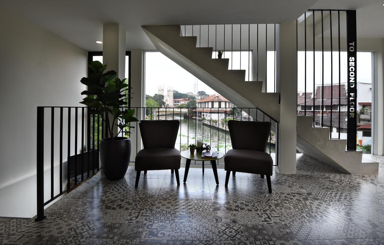 Backyard Rio Melaka Apartment Exterior photo