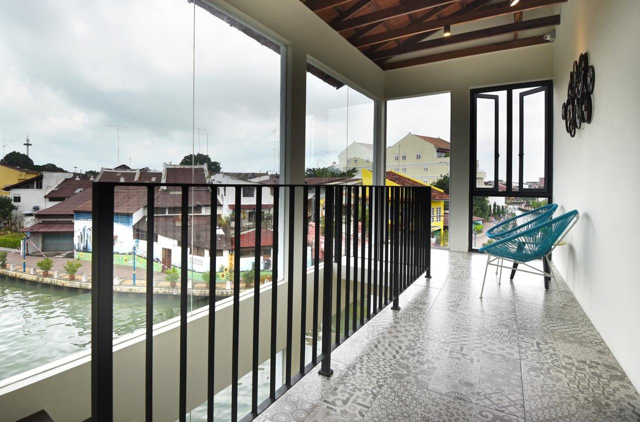 Backyard Rio Melaka Apartment Exterior photo
